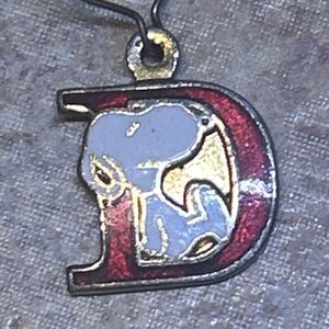Vintage Snoopy Initial D Enamel Dangle Earring Aviva Peanuts United Features-